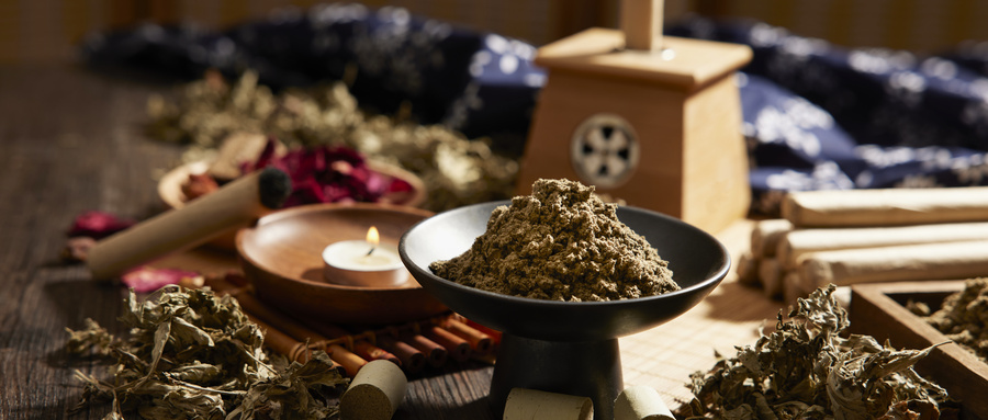 推进大数据与中医药融合，促进中医药传承创新发展